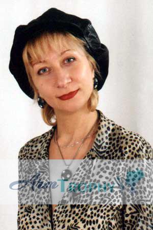 71062 - Valentina Age: 45 - Russia