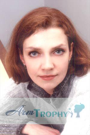 71550 - Viktoriya Age: 39 - Russia