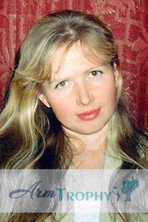 71704 - Lidia Age: 46 - Russia