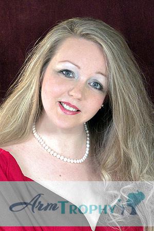 71705 - Elena Age: 46 - Russia