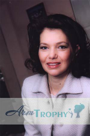71968 - Yulia Age: 47 - Russia