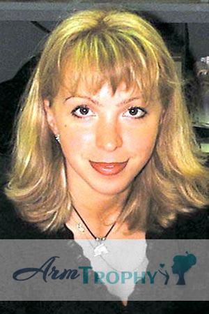 72046 - Tatiana Age: 41 - Russia