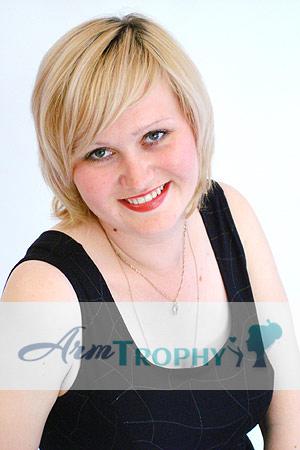 72072 - Elisaveta Age: 27 - Russia