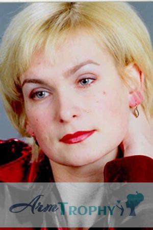 72116 - Olga Age: 46 - Russia