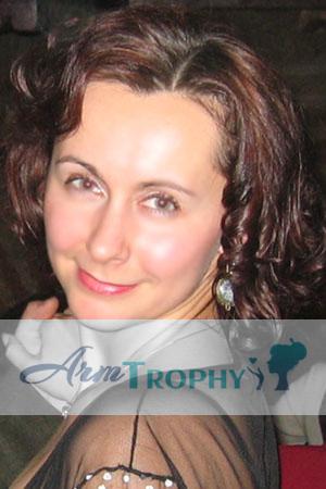 72991 - Irina Age: 42 - Russia