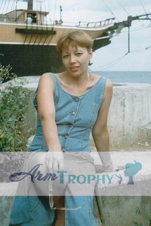 73410 - Elena Age: 51 - Russia