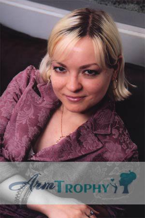 73634 - Victoria Age: 32 - Russia