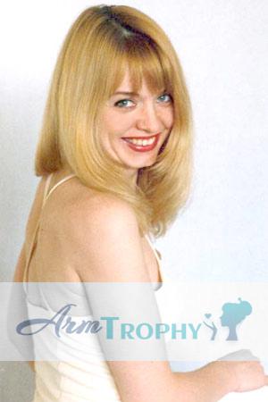 73670 - Natalia Age: 36 - Ukraine