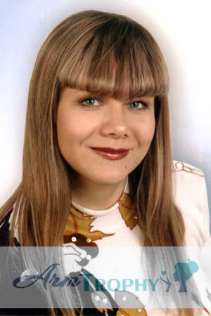 73689 - Irina Age: 45 - Russia