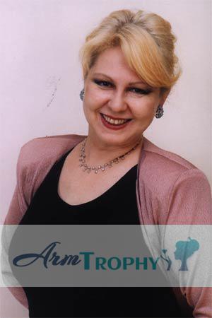 74286 - Nina Age: 49 - Russia