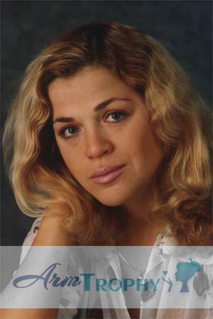 74312 - Natalia Age: 37 - Russia