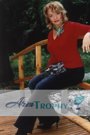 74474 - Elena Age: 40 - Russia