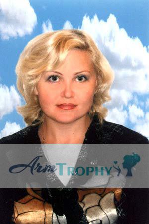 74511 - Nadezhda Age: 39 - Russia