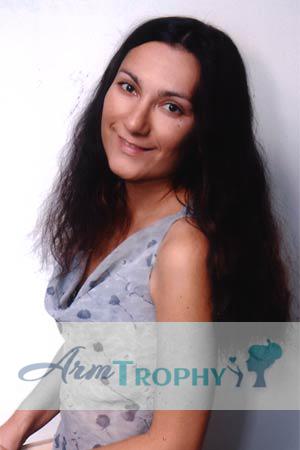 74697 - Anna Age: 41 - Russia