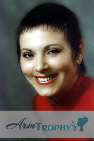 74860 - Larisa Age: 40 - Russia