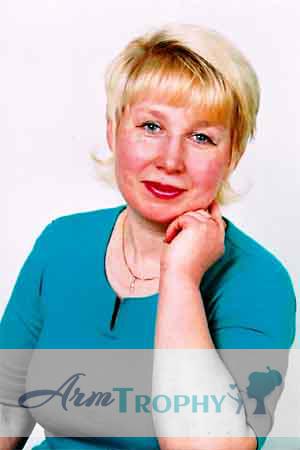 74890 - Elena Age: 45 - Russia