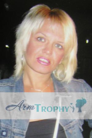 74900 - Inga Age: 40 - Russia