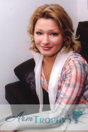 74906 - Ekaterina Age: 31 - Russia