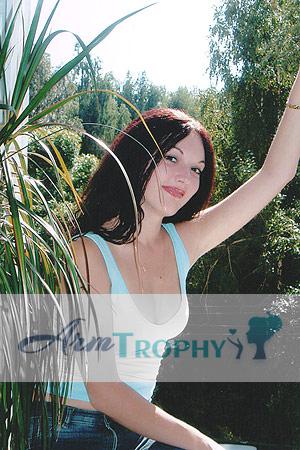 74922 - Alla Age: 31 - Russia