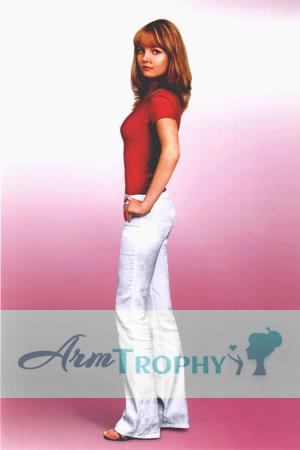 74939 - Elena Age: 33 - Russia