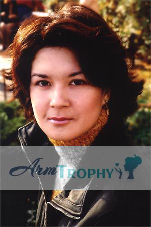 75104 - Ekaterina Age: 30 - Russia