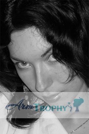 75243 - Alena Age: 29 - Russia