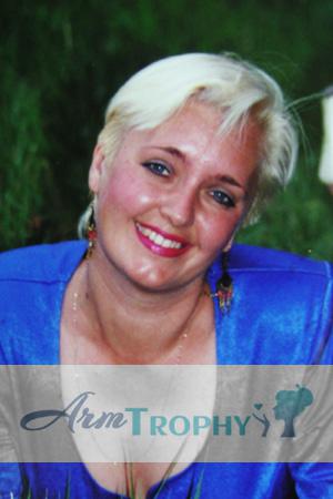 75306 - Svetlana Age: 47 - Russia