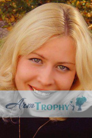 75576 - Tanya Age: 36 - Russia