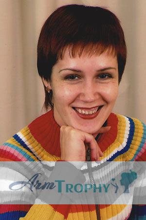 75747 - Oksana Age: 35 - Russia