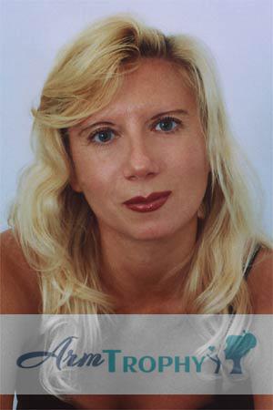 75779 - Irina Age: 45 - Russia