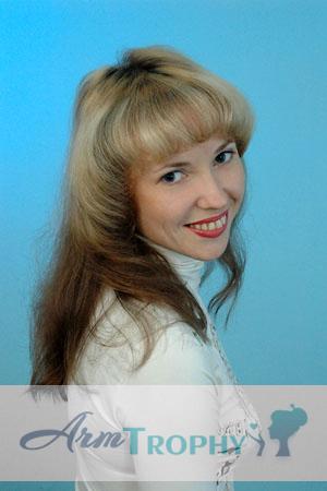 76236 - Evgeniya Age: 40 - Russia