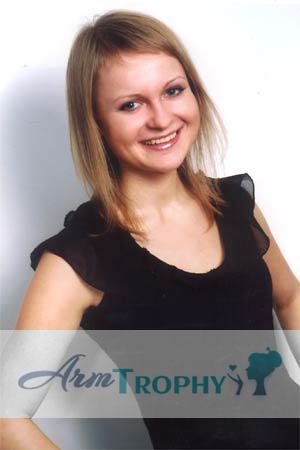 76302 - Natasha Age: 30 - Russia
