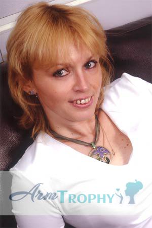 76356 - Svetlana Age: 46 - Russia