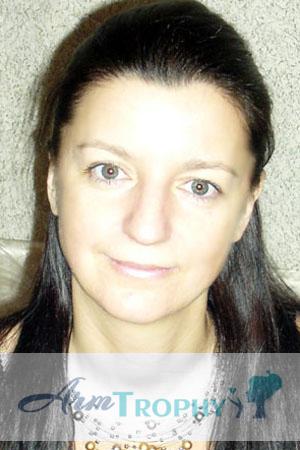 76639 - Natalya Age: 44 - Russia