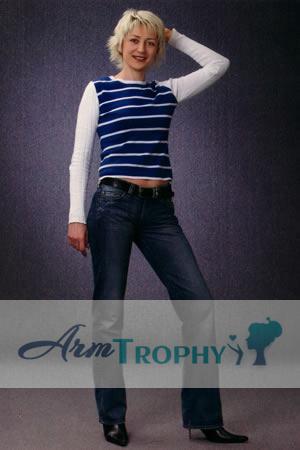 76694 - Elena Age: 44 - Russia