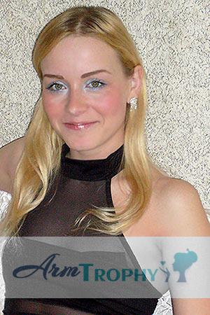 76797 - Natalia Age: 32 - Russia