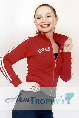 76842 - Alsu Age: 38 - Russia