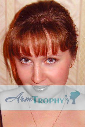 76968 - Elena Age: 33 - Russia