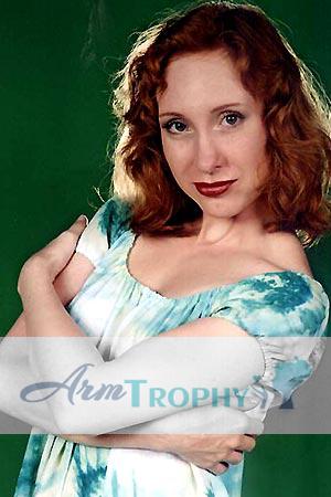 77470 - Lilya Age: 35 - Russia