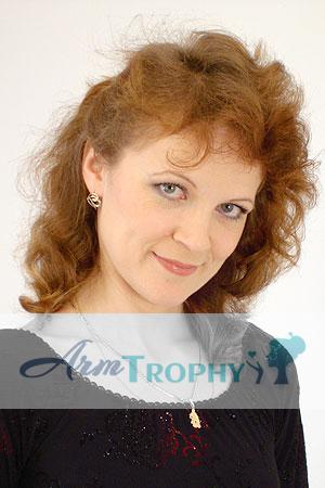 79042 - Tatiana Age: 37 - Russia