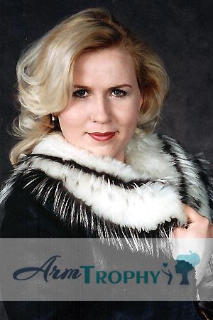 79047 - Liliya Age: 35 - Russia