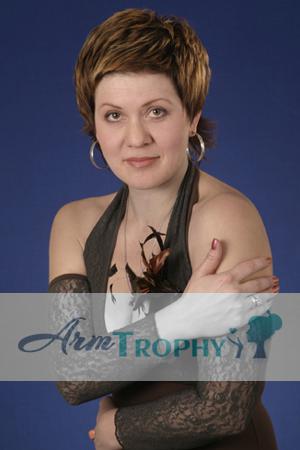 79088 - Oxana Age: 45 - Russia