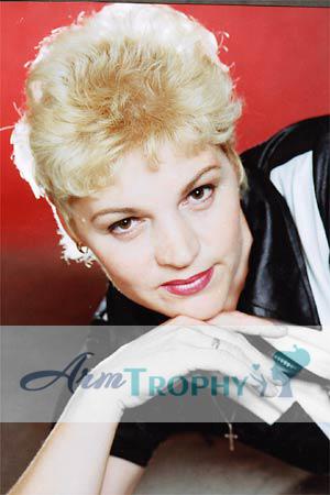 79096 - Natalia Age: 56 - Russia