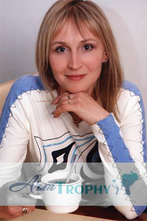 79381 - Svetlana Age: 43 - Russia
