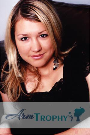 80431 - Christina Age: 27 - Russia