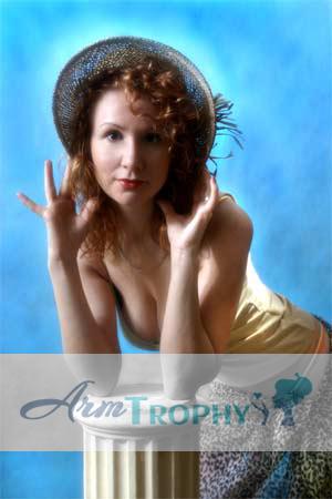 81516 - Olesya Age: 39 - Russia