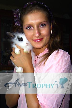 82054 - Anna Age: 25 - Ukraine