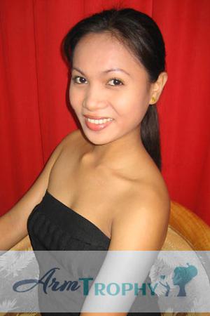 82250 - Conie Age: 26 - Philippines