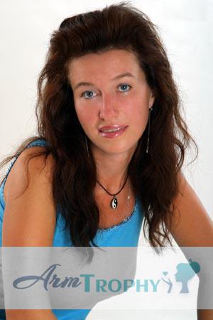 82705 - Vera Age: 42 - Russia