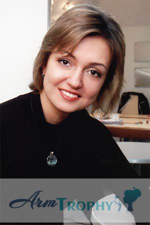 82843 - Polina Age: 40 - Russia